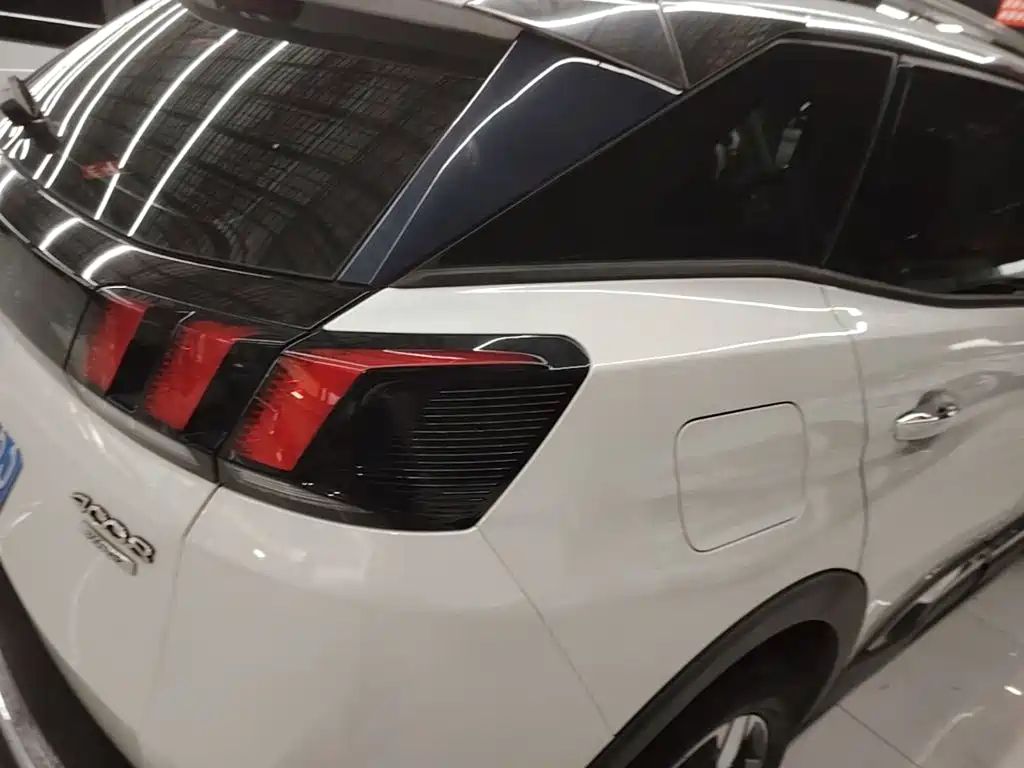 Peugeot 4008 — миниатюра 8