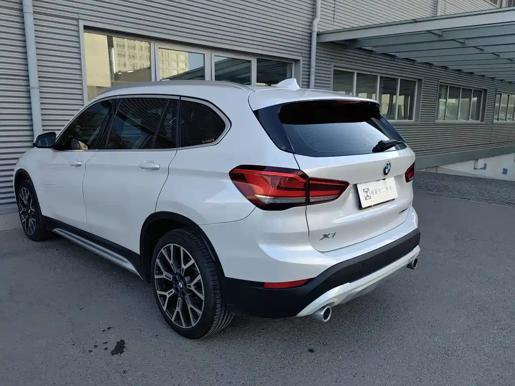 BMW X1 — миниатюра 7