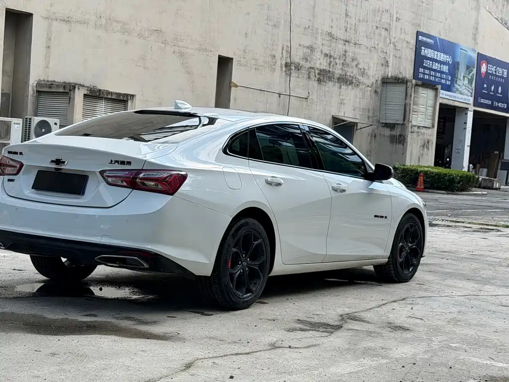 Chevrolet Malibu XL — миниатюра 4