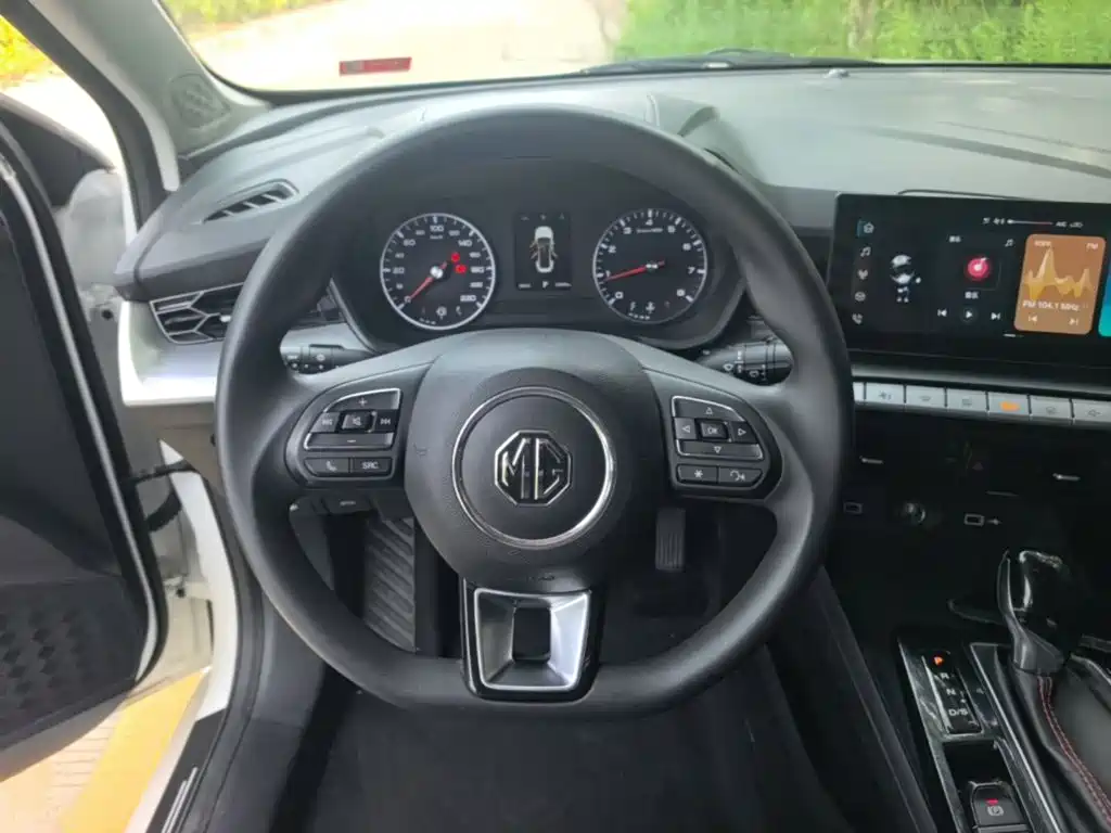 MG MG5 — миниатюра 11