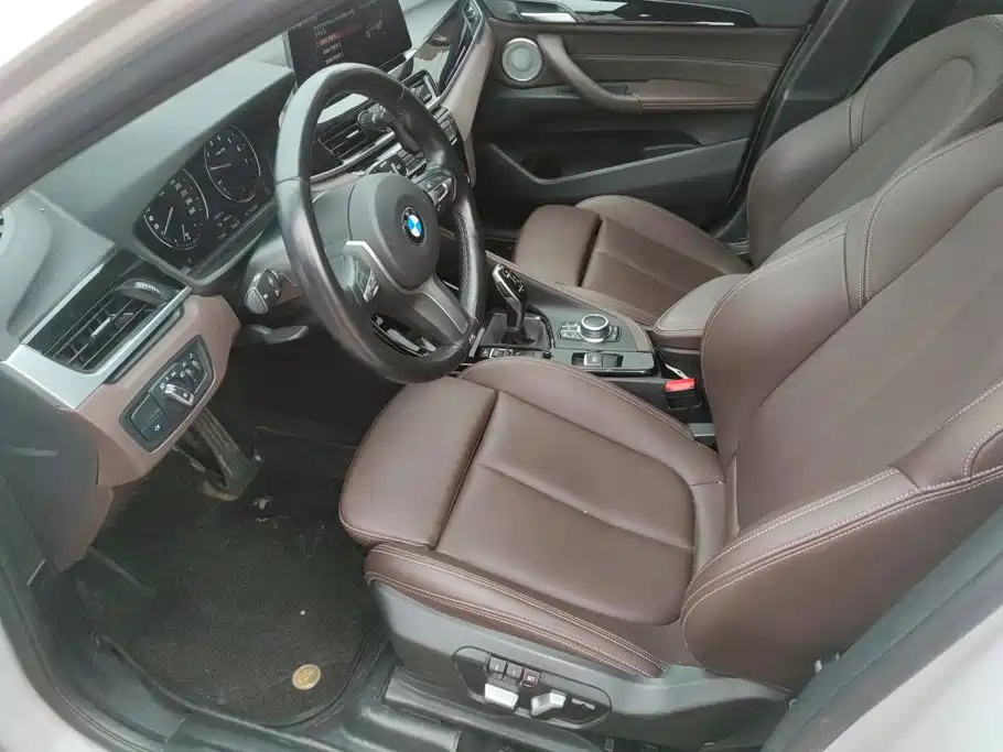BMW X1 — миниатюра 9