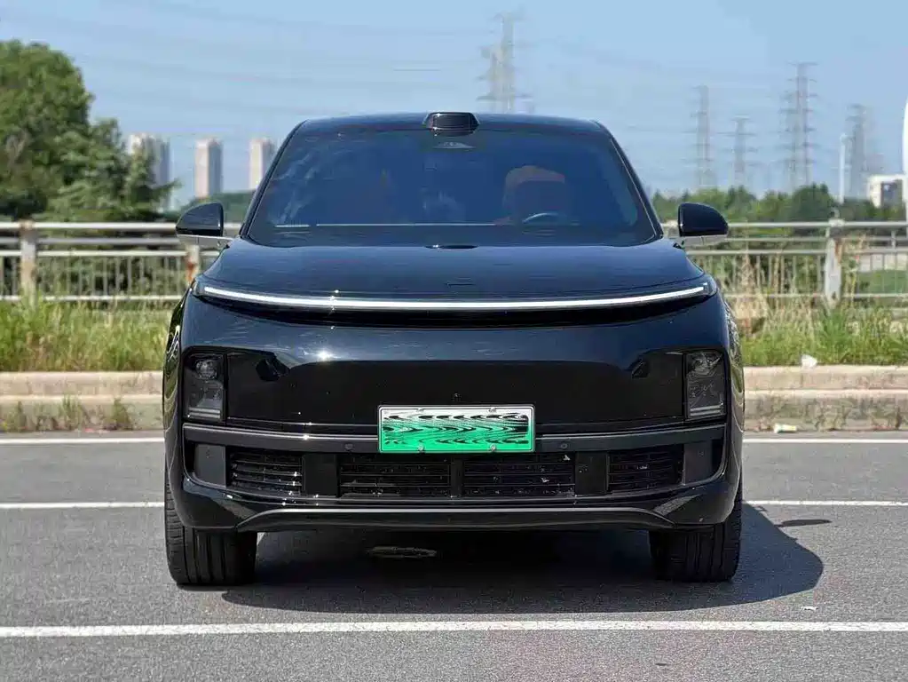 Li Auto Li L8 — миниатюра 2
