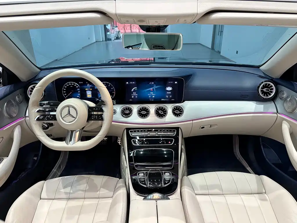 MERCEDES-BENZ E CLASS