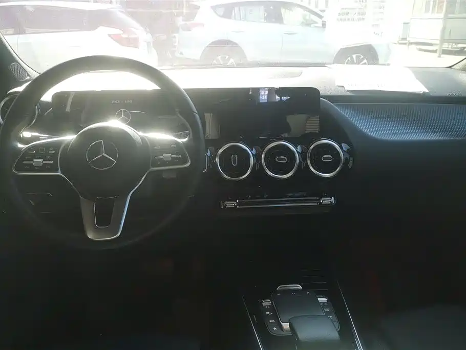 MERCEDES-BENZ B CLASS
