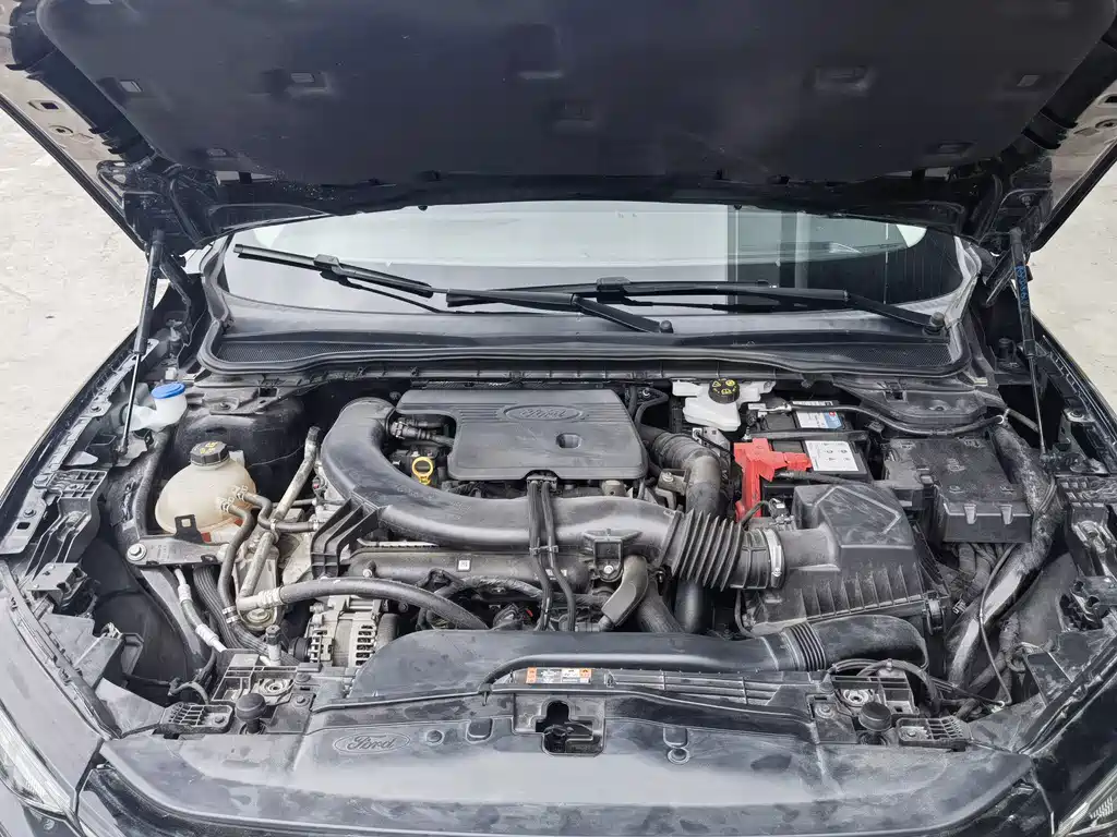Ford Mondeo — миниатюра 13