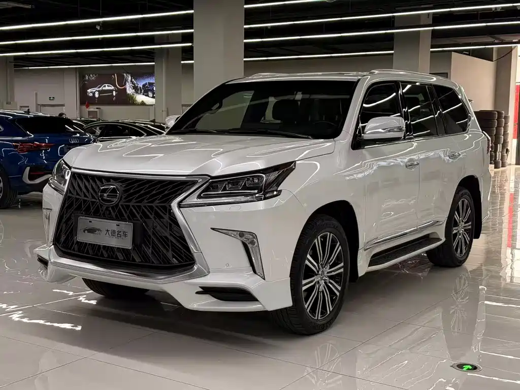 Lexus LX 2019 570