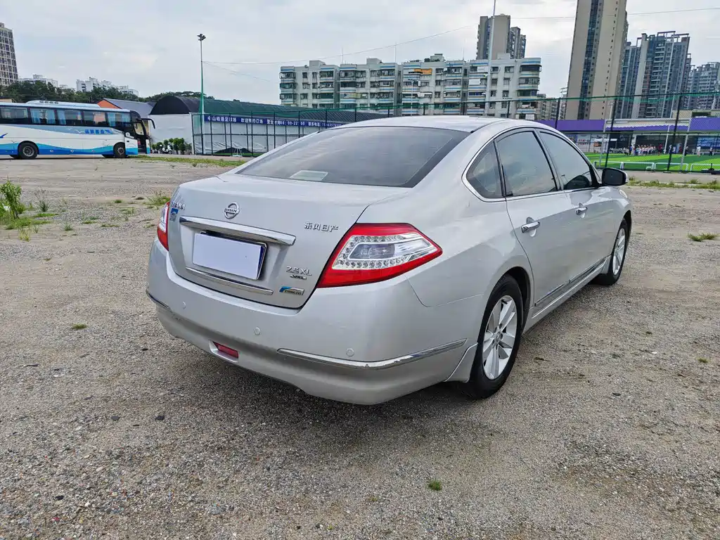 Nissan Teana — миниатюра 16