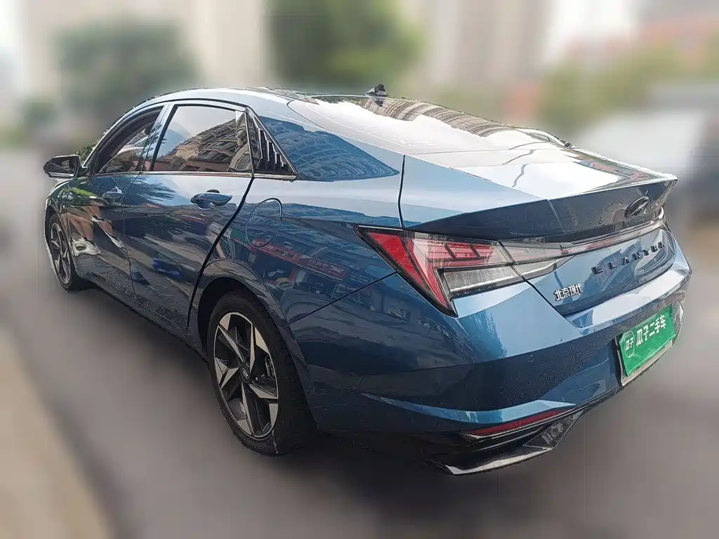 Hyundai Elantra — миниатюра 23