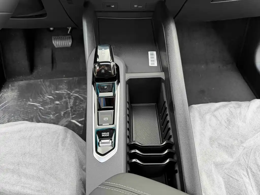 Geely Binrui — миниатюра 20
