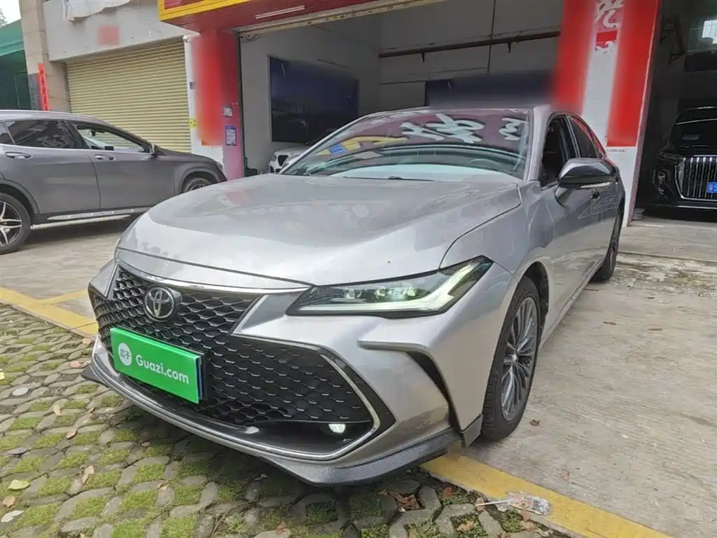 Toyota Avalon 2022