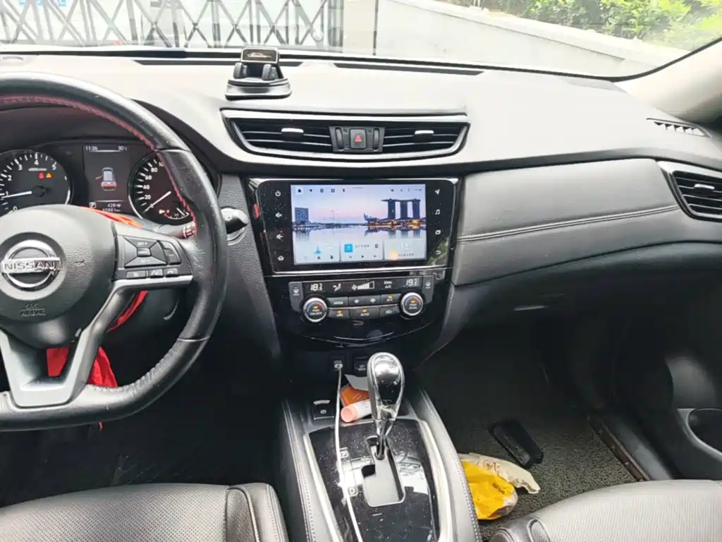 Nissan X-Trail — миниатюра 13