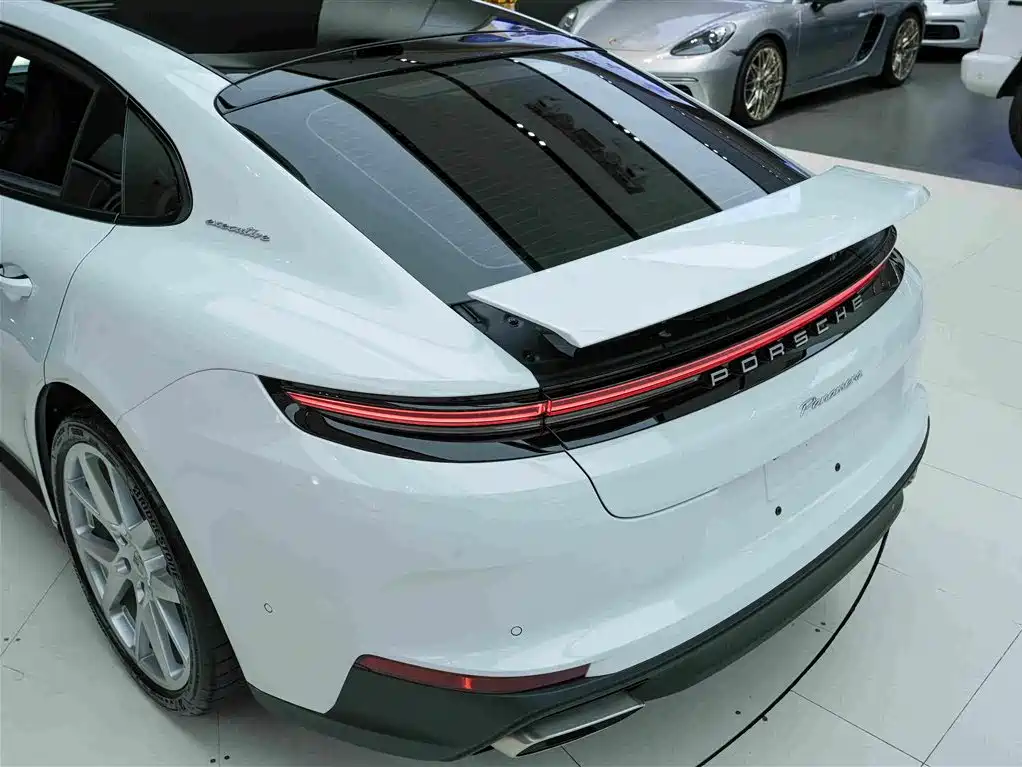 Porsche Panamera — миниатюра 25