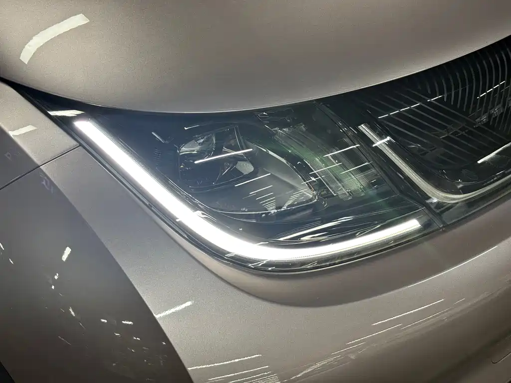 BYD Dolphin — миниатюра 4