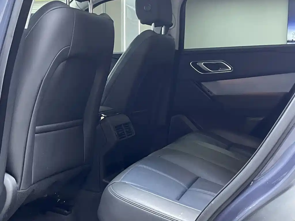 Land Rover Velar — миниатюра 7