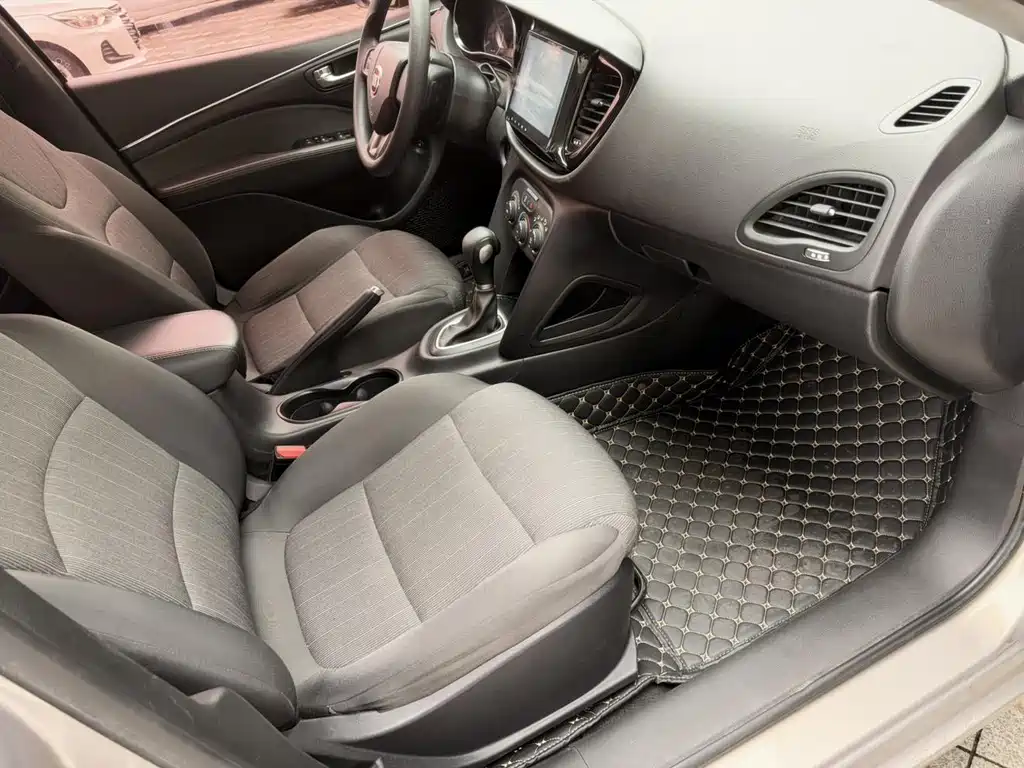 Fiat Viaggio — миниатюра 6