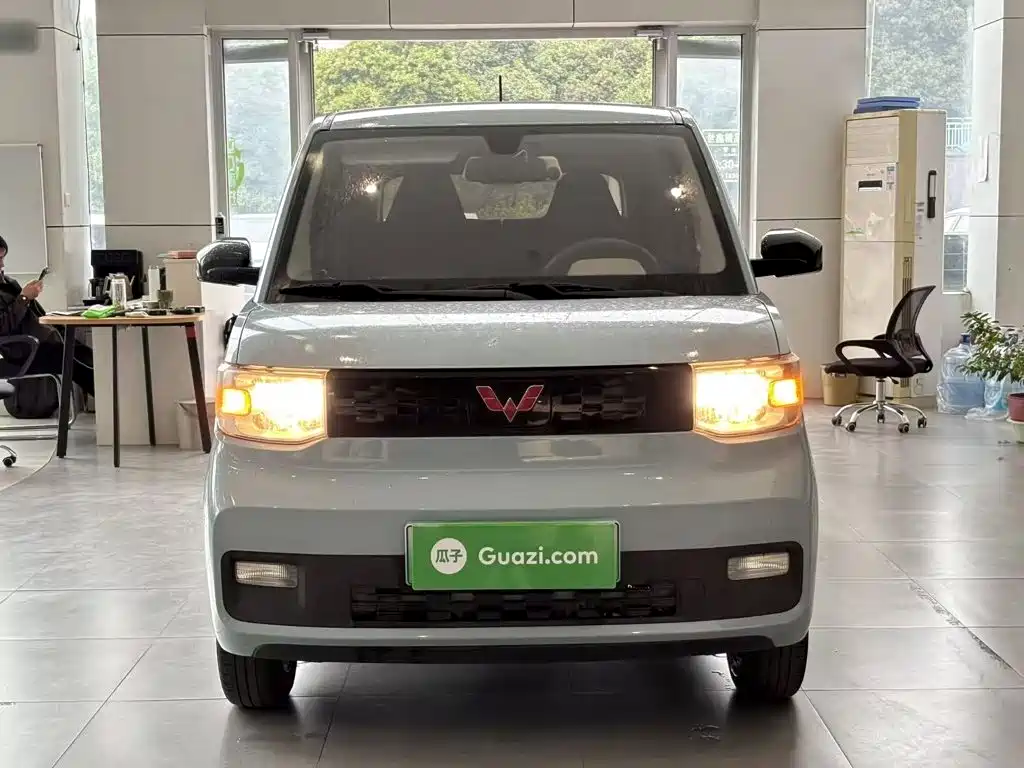 Wuling MINIEV — миниатюра 3