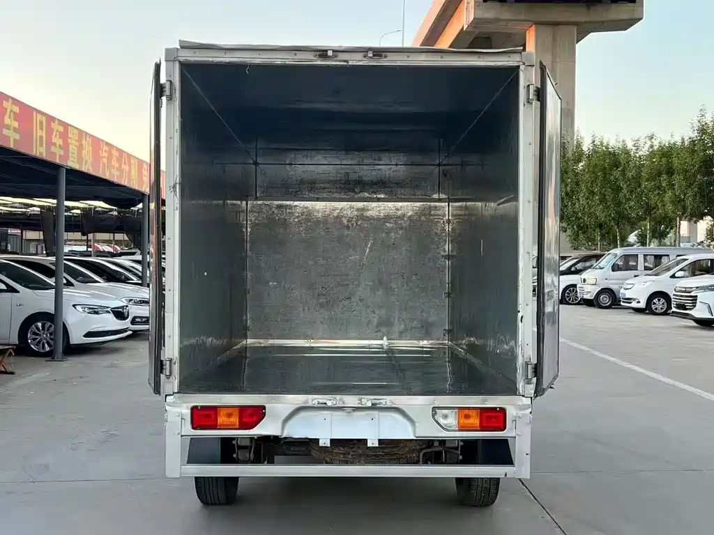 Wuling Rongguang 2019 1.8L LJ479QE2