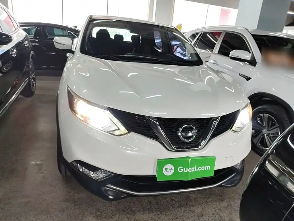 Nissan Qashqai — миниатюра 3