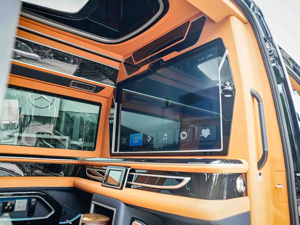 Mercedes-Benz Sprinter — миниатюра 12