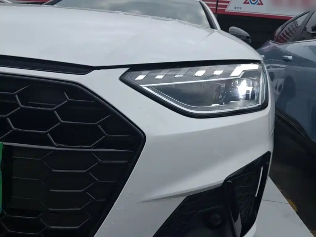 Audi A4L — миниатюра 24