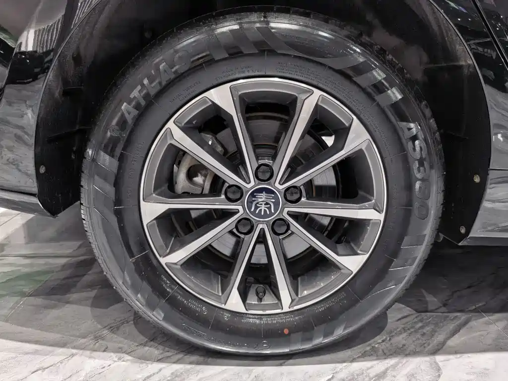 BYD Qin PLUS — миниатюра 23