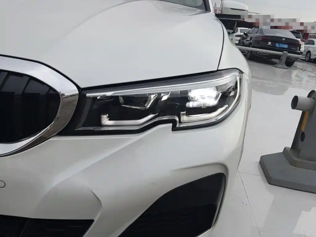 BMW 3 Series — миниатюра 24