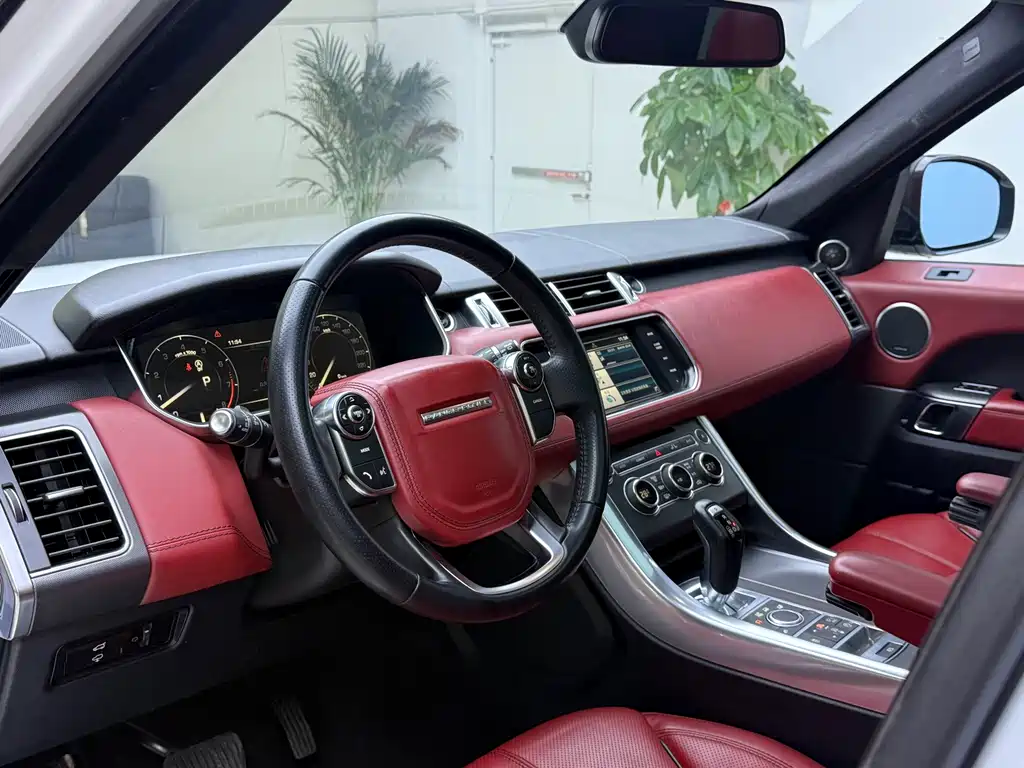 Land Rover Range Rover Sport 2015 3.0 SC V6 HSE DYNAMIC