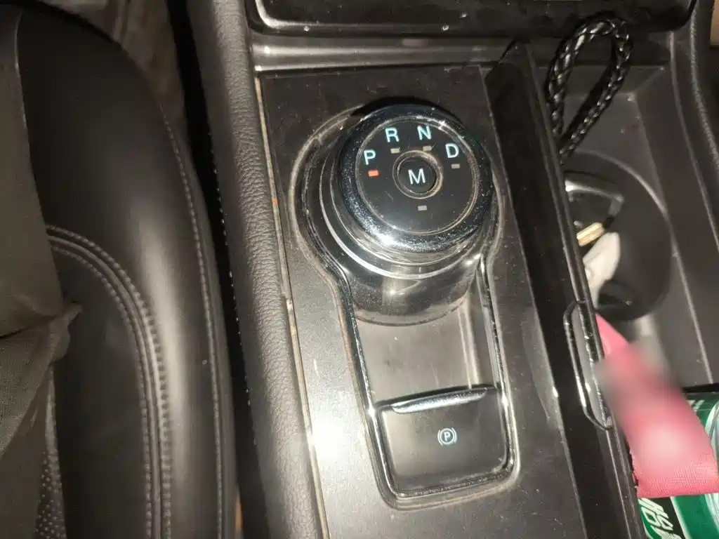 Ford Taurus — миниатюра 7