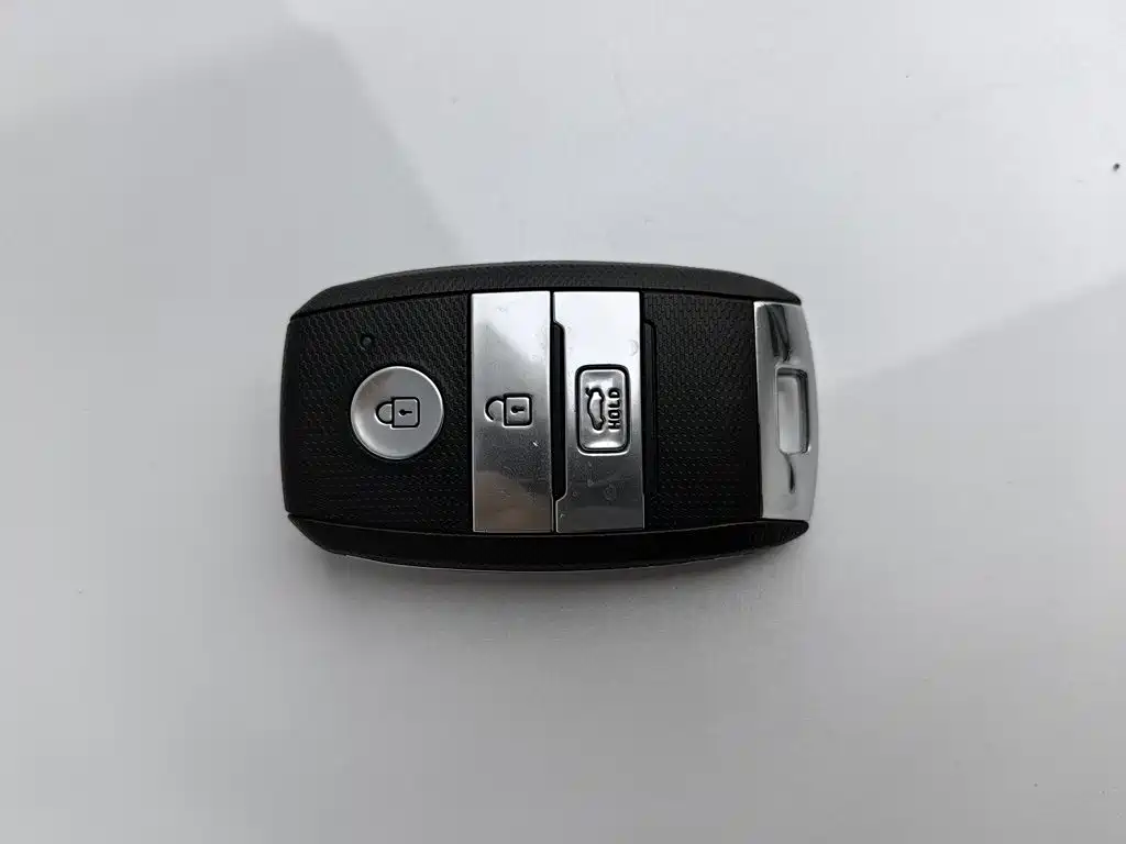 Kia K5 — миниатюра 19