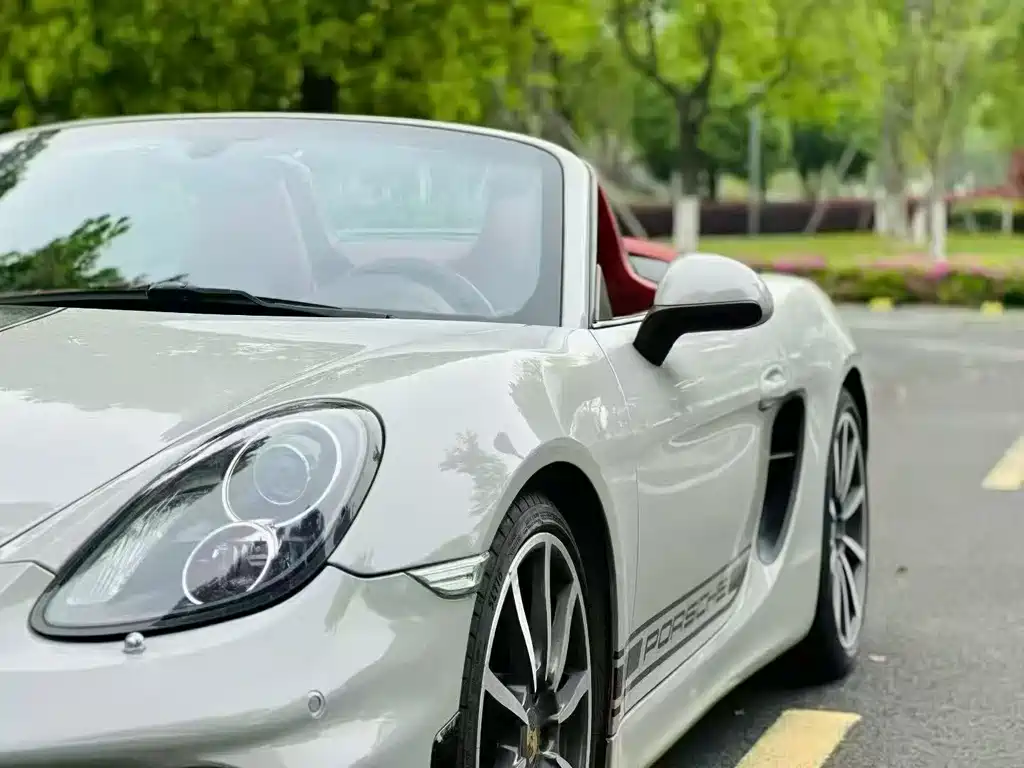 Porsche Boxster 2013 Boxster 2.7L