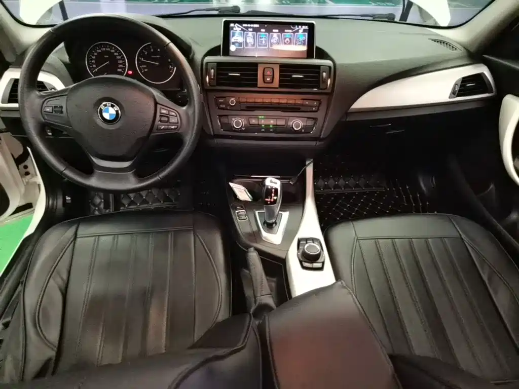 BMW 1 Series (Import) — миниатюра 10