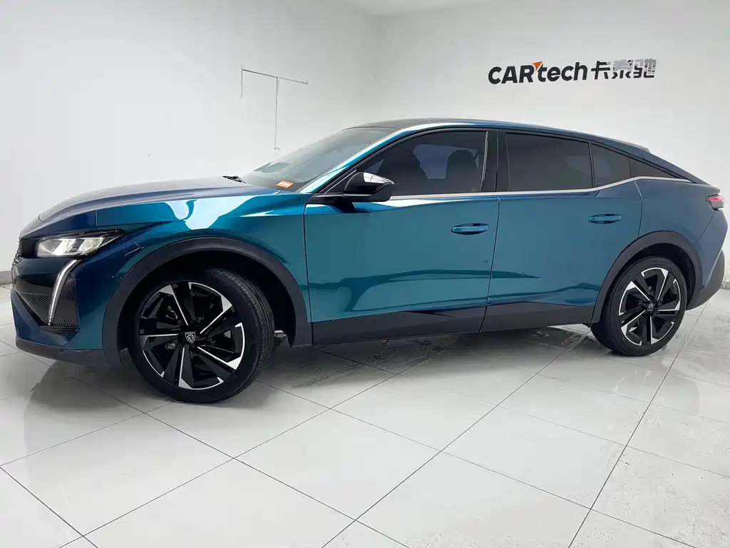 PEUGEOT  408X