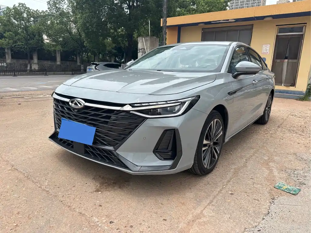 Chery Arrizo 8