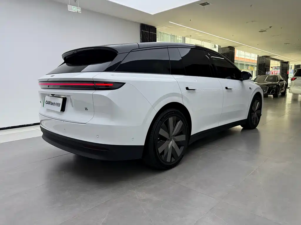 Li Auto Идеальный i6 — миниатюра 2
