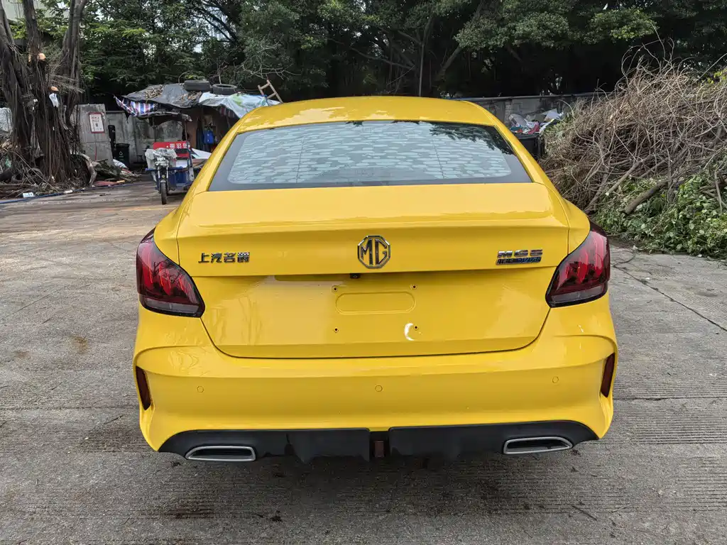MG 5 2021 180DVVT CVT Luxury