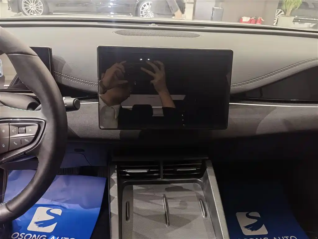 BYD SEAL 06 NEW ENERGY