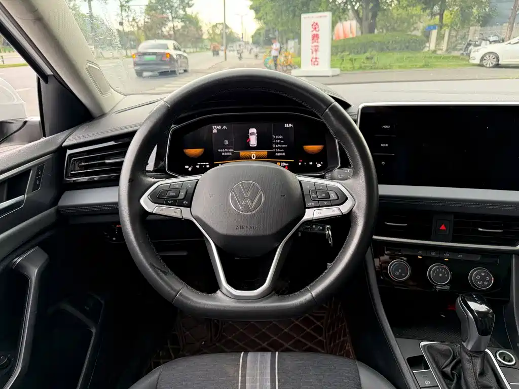 Volkswagen Sagitar — миниатюра 14