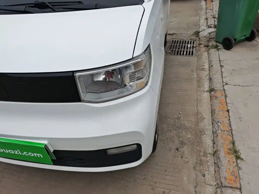 Wuling MINIEV — миниатюра 24