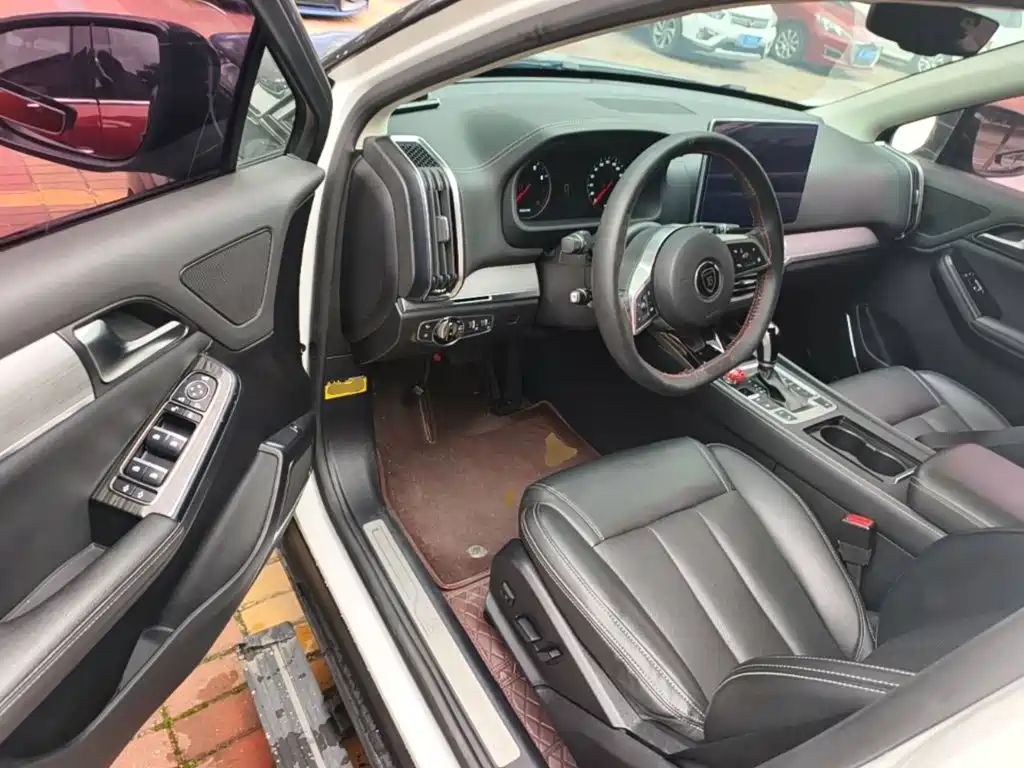 BYD Tang — миниатюра 16