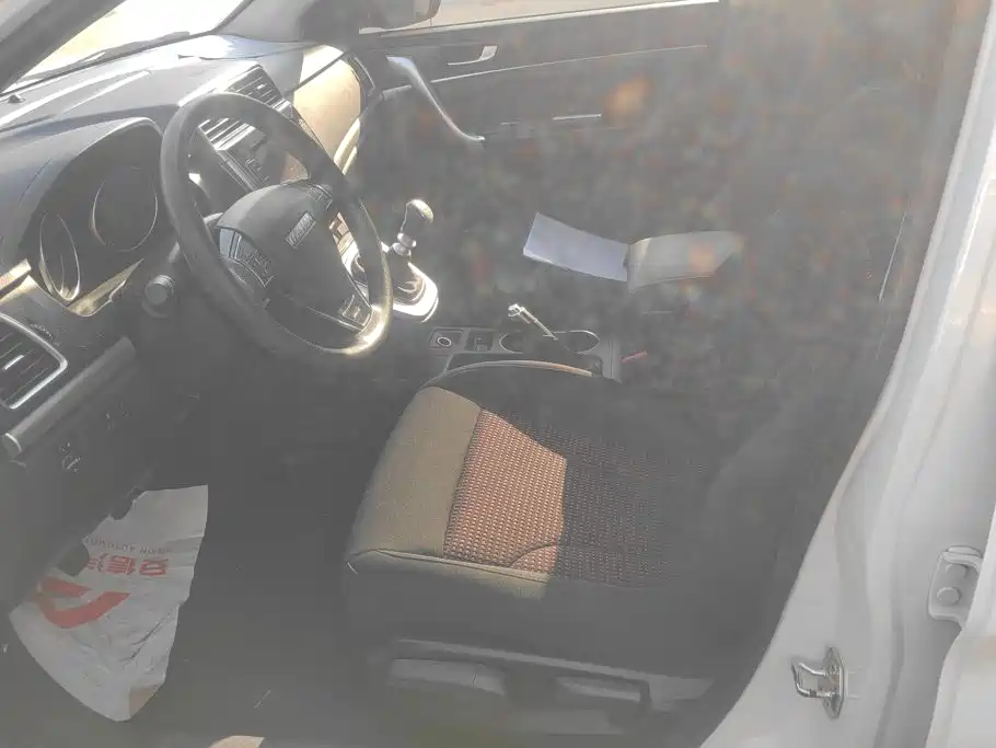 Haval M6 — миниатюра 9