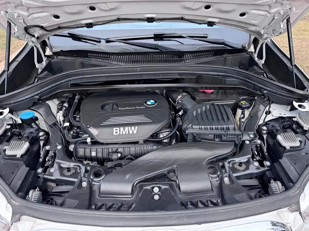 BMW X1 — миниатюра 14