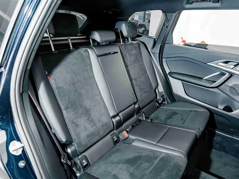 BMW X1 M35Li — миниатюра 23
