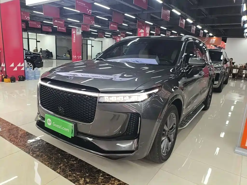 Li Auto Li ONE — миниатюра 2