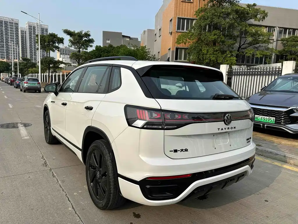 Volkswagen Tayron 2022 380TSI R-Line Smart Connect