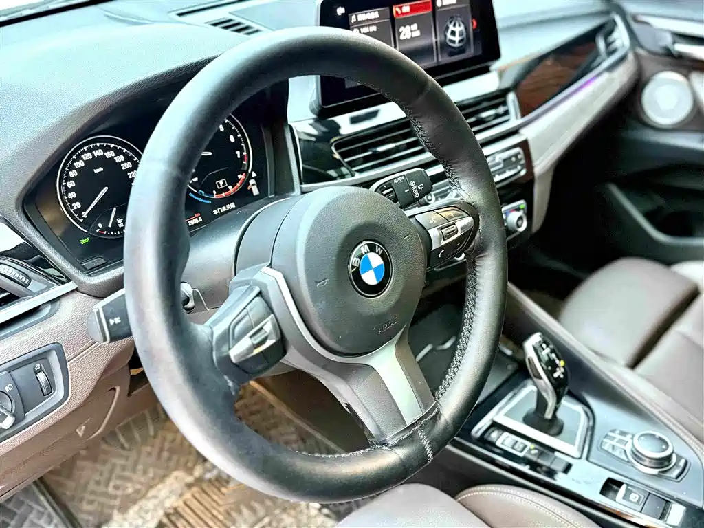 BMW X2 — миниатюра 10