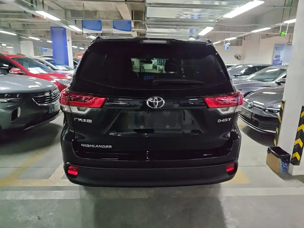Toyota Highlander — миниатюра 6