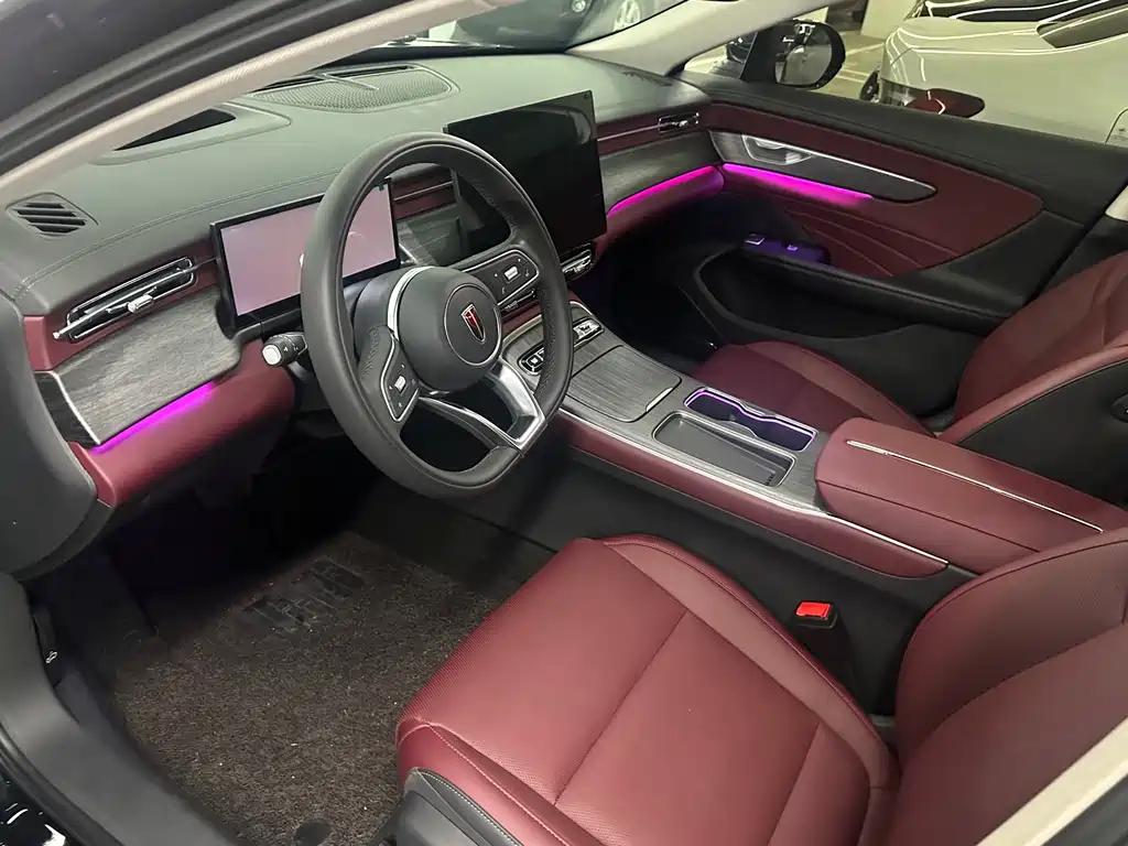 Hongqi Hongqi H5 — миниатюра 3