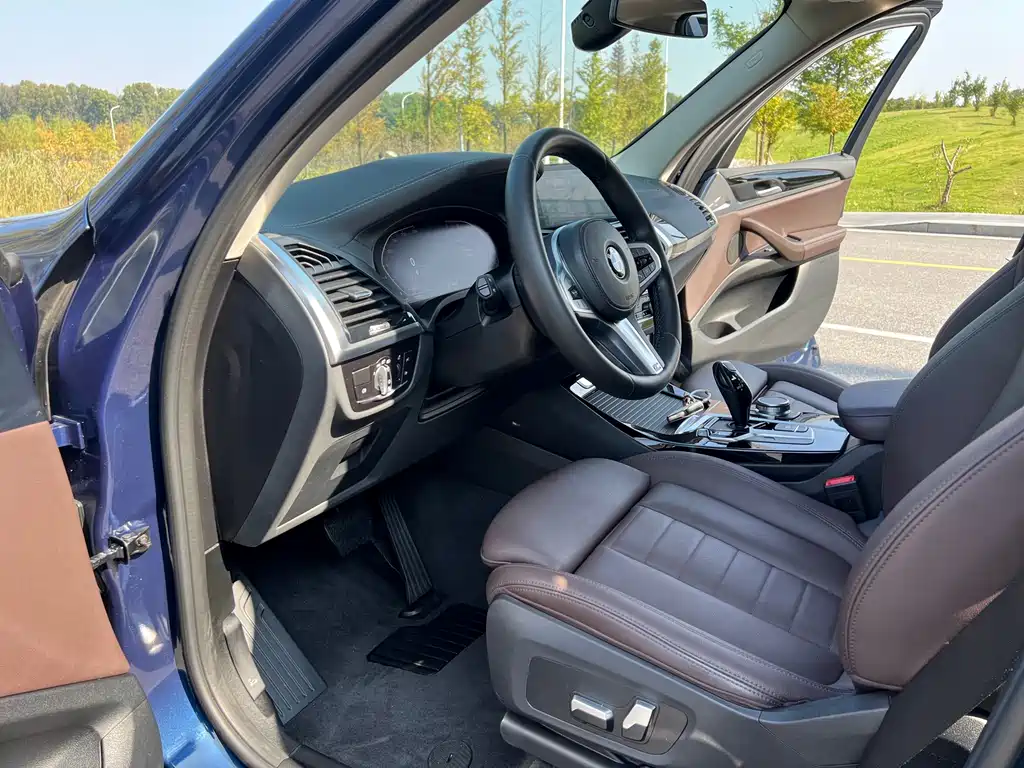 BMW X3 — миниатюра 10