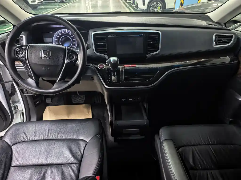 Honda Odyssey — миниатюра 9