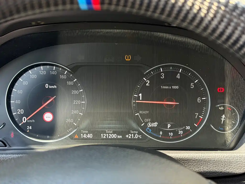 BMW 3 Series GT 320i Fashion Type, фото 19